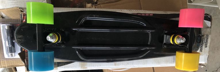 Skatro mini cruiser skateboard 22”x6” retro