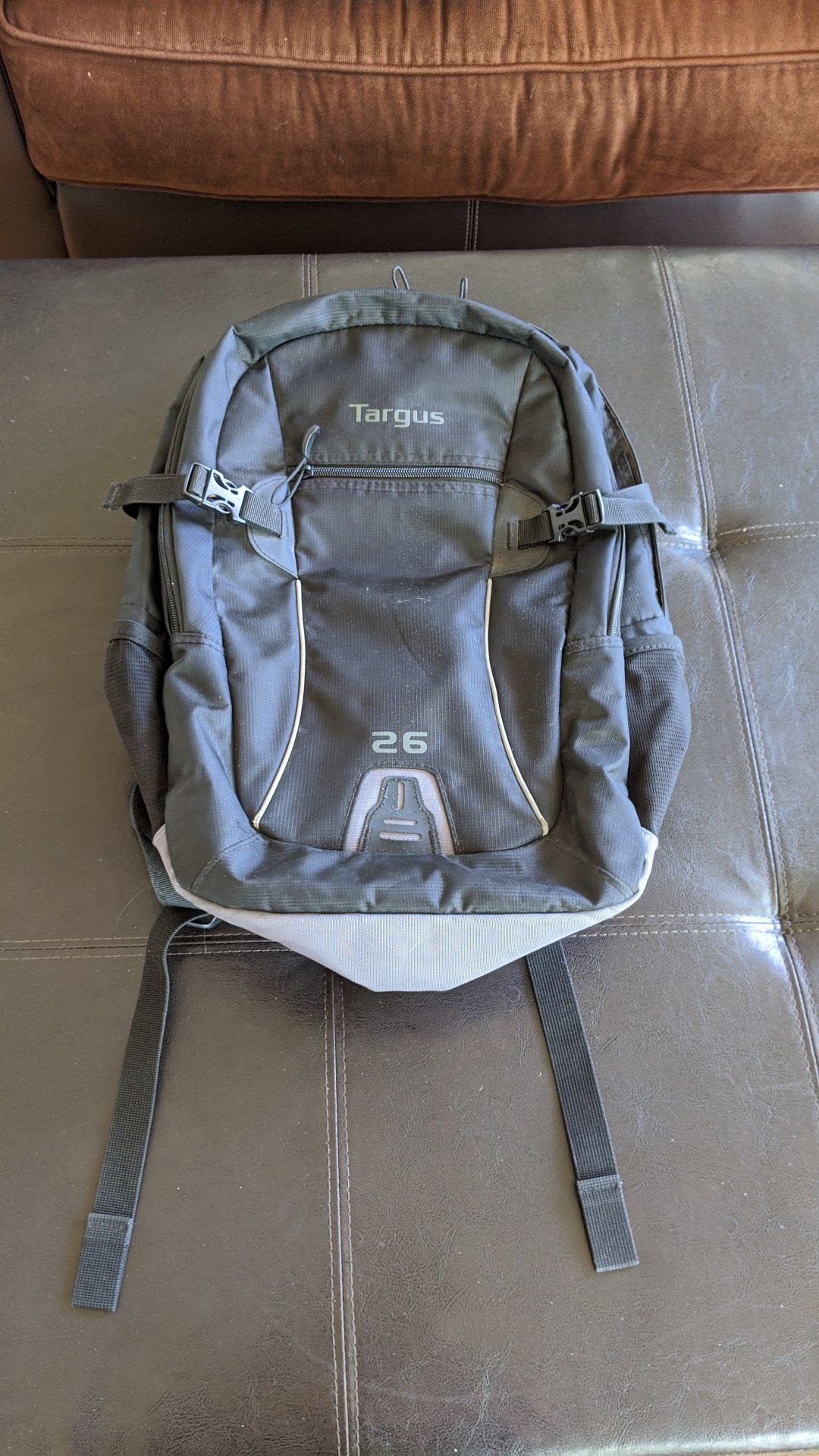 Used Targus laptop backpack