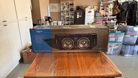 Roadmaster 700 W stereo speaker system Roadmaster 700 W stereo speaker system
