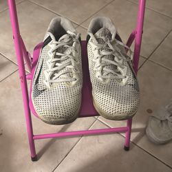 Men’s Shoes