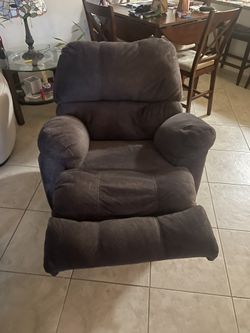 $200 Brand new Recliner.