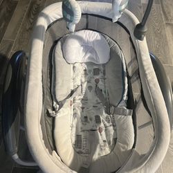 Graco DreamGlider Swing & Sleeper