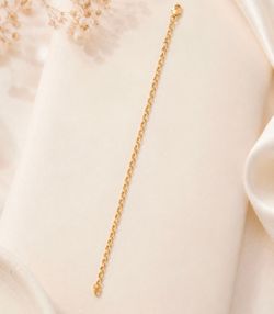 Italian gold jewelry available in 14k gold at the best price; send me a private message for more information.