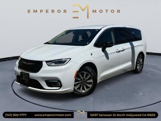 2024 Chrysler Pacifica Hybrid