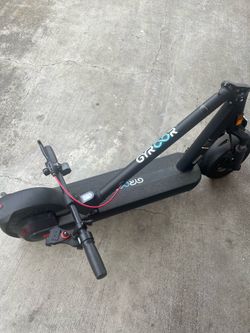 Gyroor X8 Electric Scooter