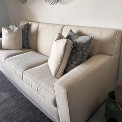 Ethan Allen Beautiful Sofa