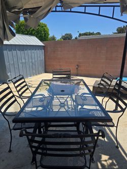 Patio table