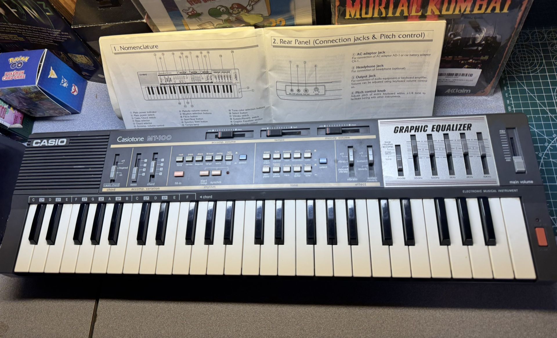 Casiotone MT-100 Electronic Keyboard