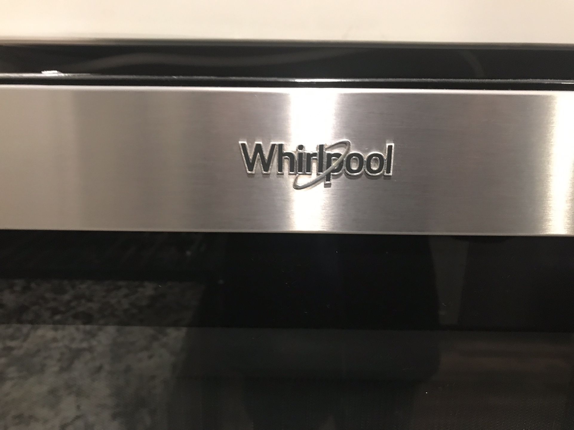 Whirlpool  Microwave 