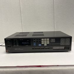 VINTAGE SONY STR AV260 QUARTZ LOCK DIGITAL SYNTHESIZER - Tested