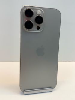 Apple iPhone 15 PRO MAX 256gb. ( Fully Unlocked Phone )