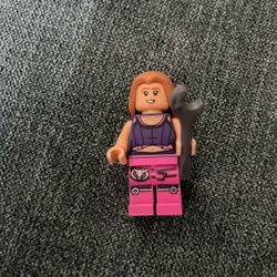 LEGO minifigure of the character Suki from the movie 2 Fast 2 Furious