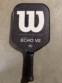 Wilson Echo V2 Pickleball Paddle