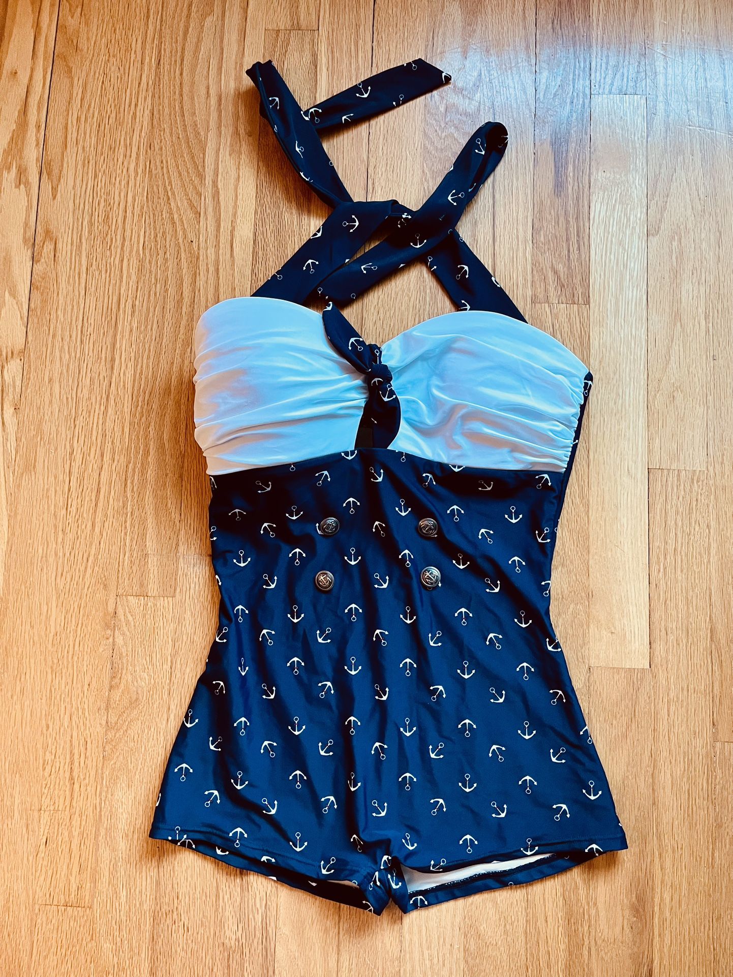 Unique Vintage 1940’s Inspired Bathing Suit - Size 10