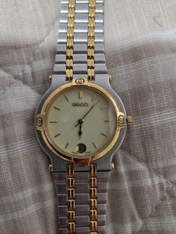 GUCCI WATCH