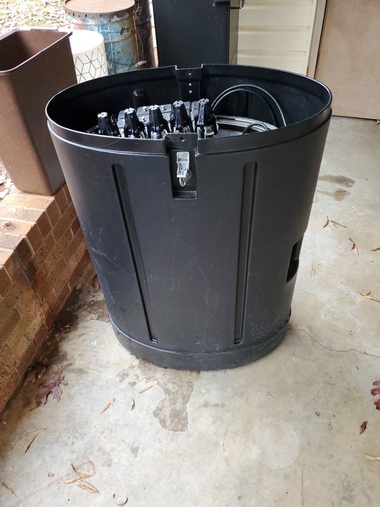 Trade Show Portable With Lighting And Back Stage. Complete Unit