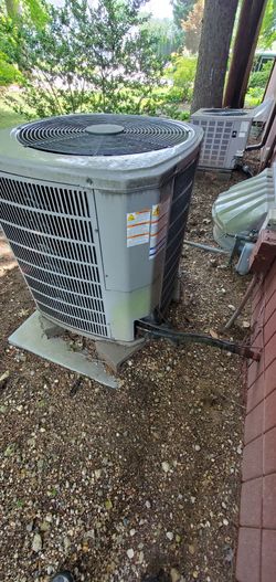5 Ton R410a runs like new