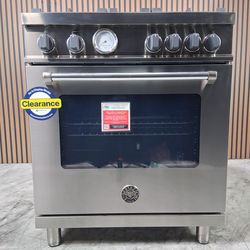 Bertazzoni 30" All Gas Range, 4 Burner Stainless Steel, 4.7 Cu. Ft Oven Capacity (MAST304GASXV-D-1309)