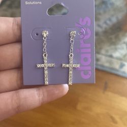 Claire’s Cross Dangle Earrings 