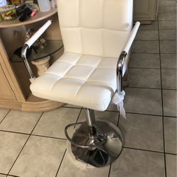 New Extra Large Adjustable Height Swivel Stools    Black Or White With Armrests In Boxes