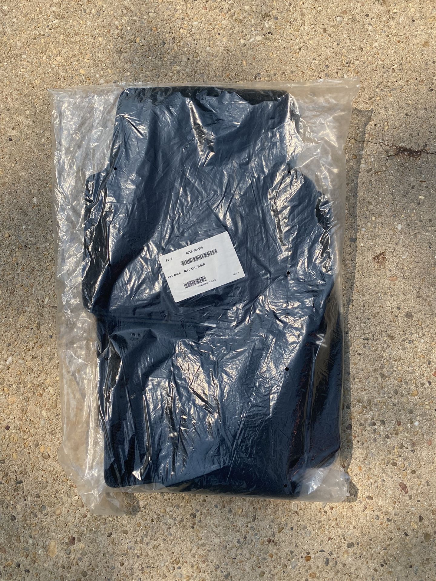2016-2018 Mazda 3 Sedan OEM Carpet Mats — LIKE NEW