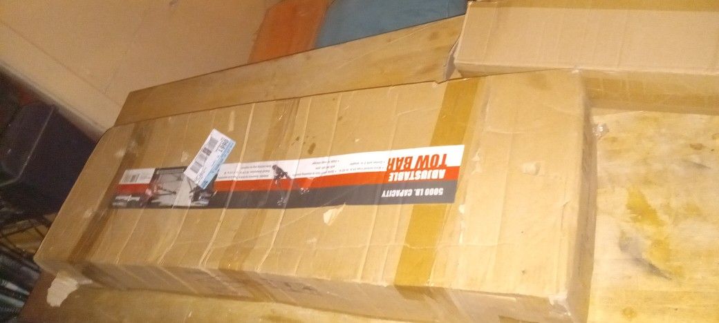 Brand New In The Box 5000 Pound Adjustable Tow Bar
