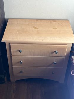 Small Stand dresser