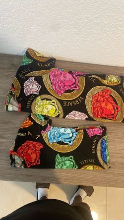 Versace Medusa Print T-Shirts (2)