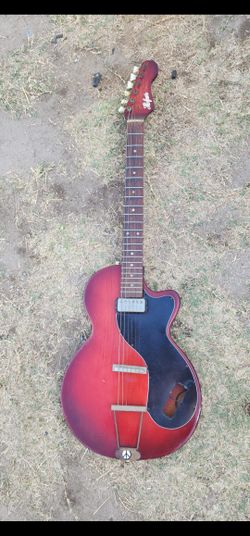 Vintage 1960s Hoffner Guitar