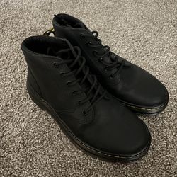 Dr. Martens 8 Men/9 Women