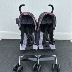 Stroller/ Jeep Scout Double Stroller/ Jeep/ Kids/ Toddler/ Travel/ New