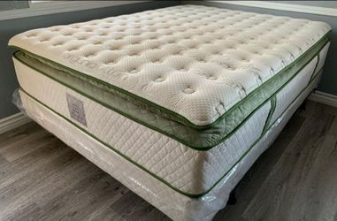King Organic Hybrid Cool gel Memory Foam Mattress