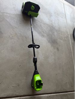 Greenworks Battery Snow Shovel WITH battery and charger