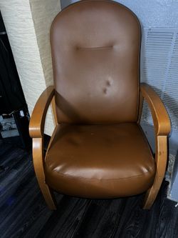 Leather Chair 