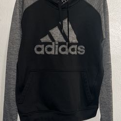 Adidas Pull Over Women’s Sweater Large 