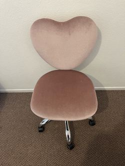 Pink heart velvet material chair