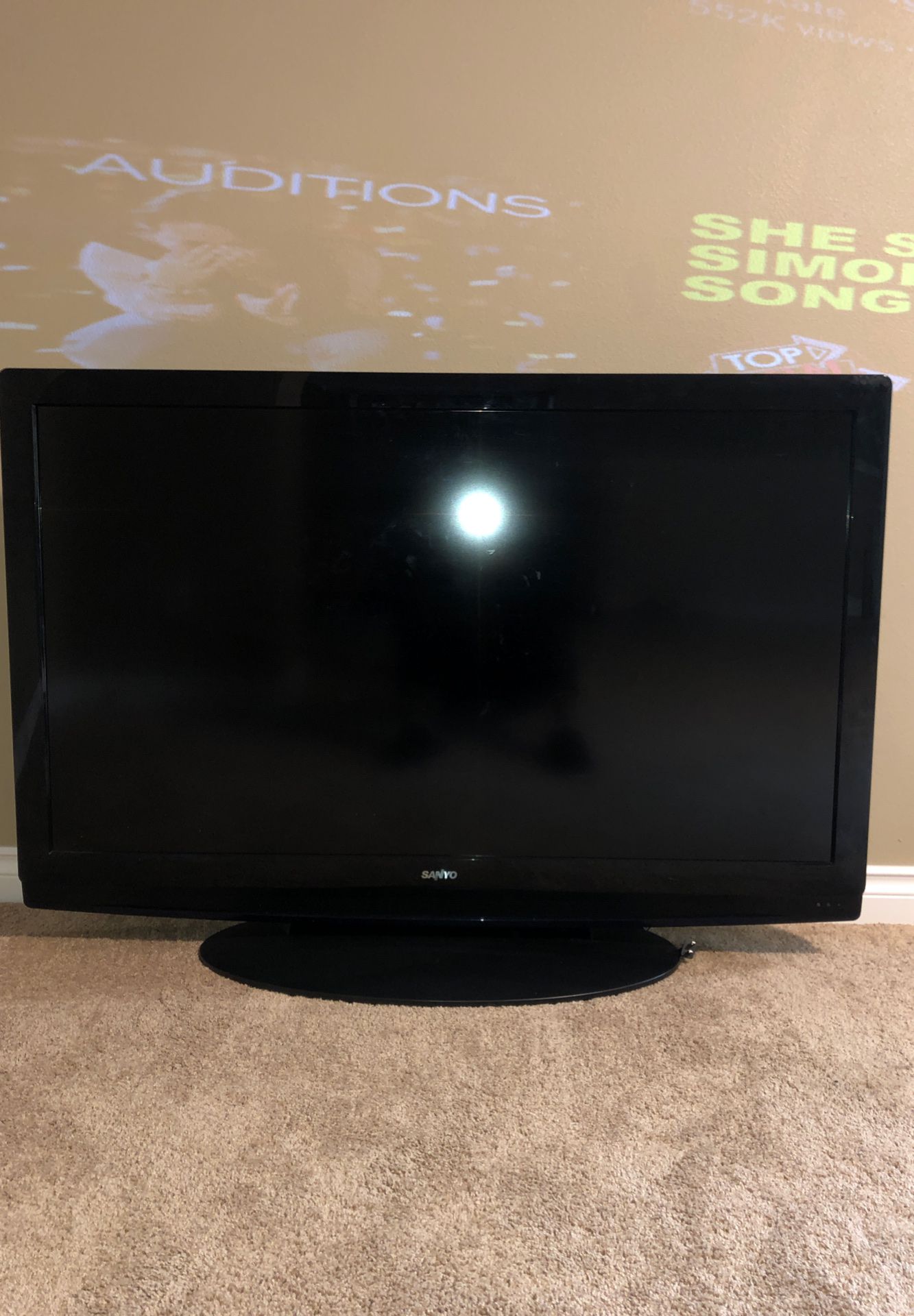 60 inch sanyo flat screen tv
