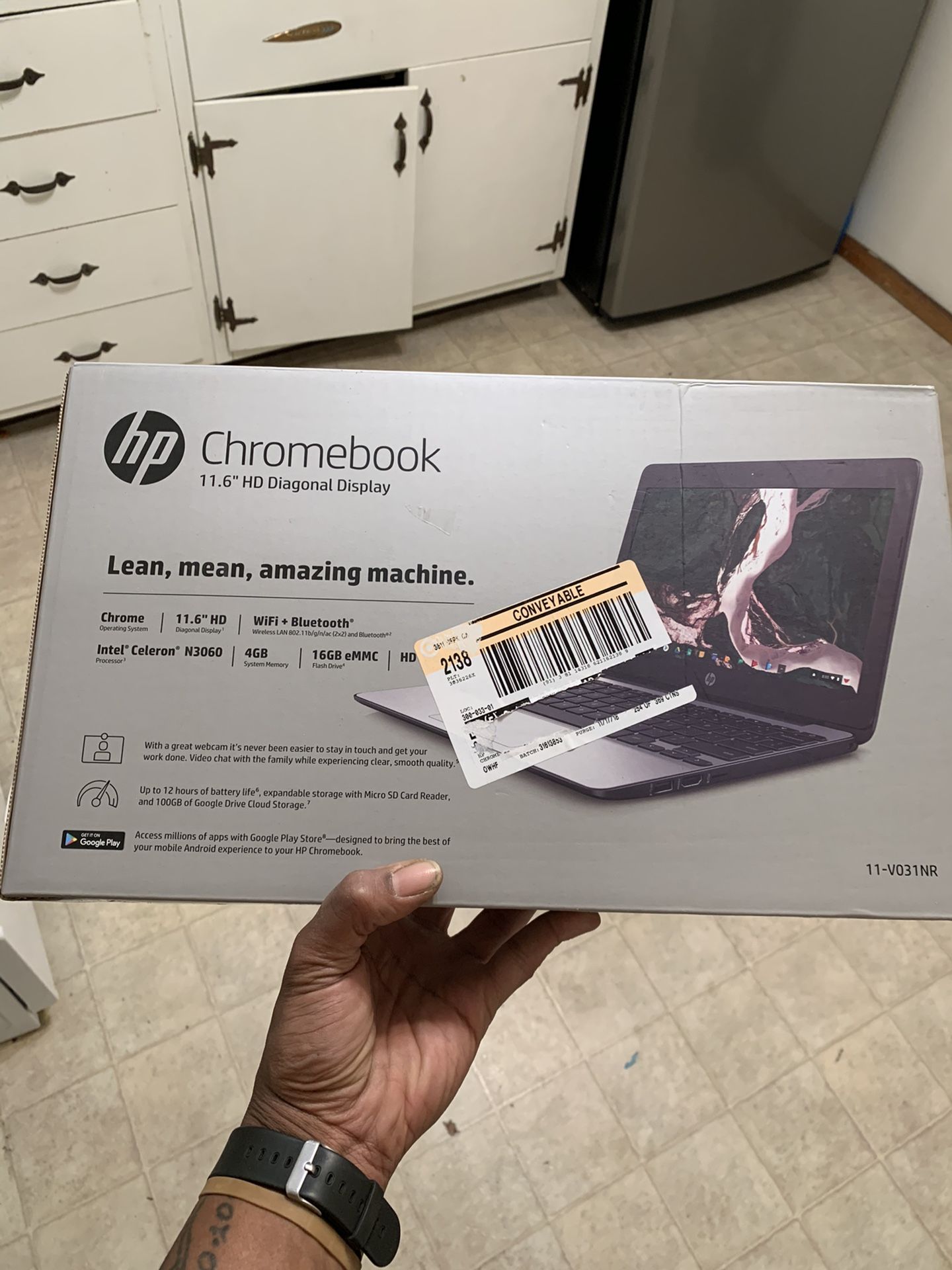 Hp chrome book 11-V031NR 11.6 inch HD screen
