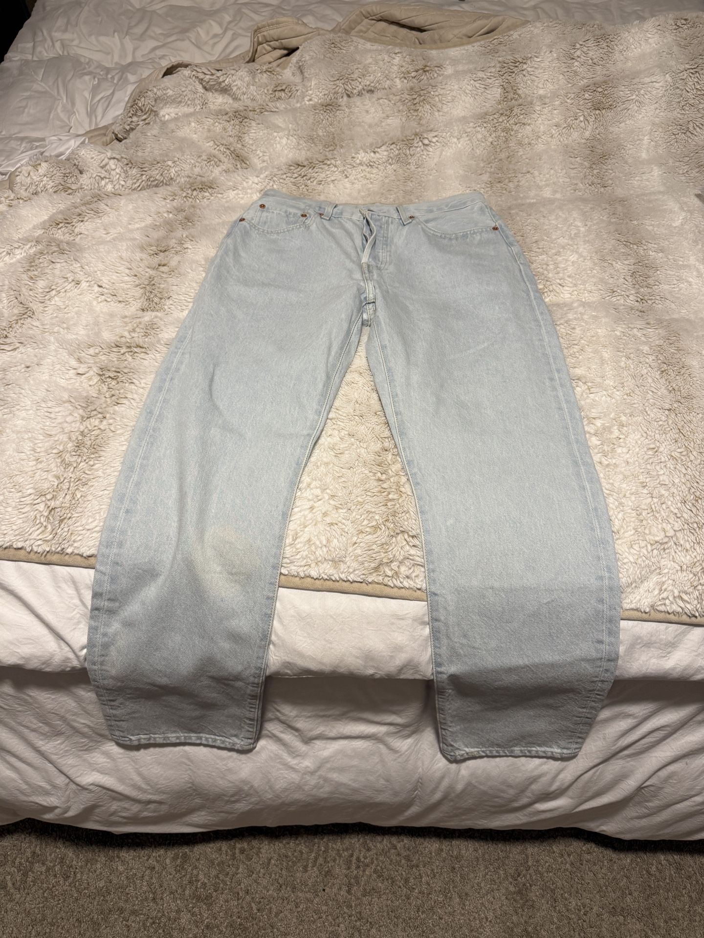 Levi Pants
