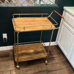 Stylish Pier 1 bar cart