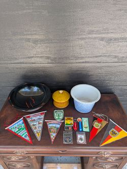 Vintage Item Lot - European Travel Souvenirs and Decorative Bowls