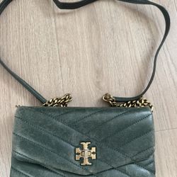 Tory Burch SMALL KIRA CHEVRON SHOULDER BAG