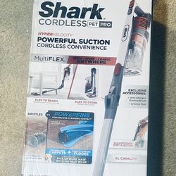 Shark Pet Pro Cordless BNIB