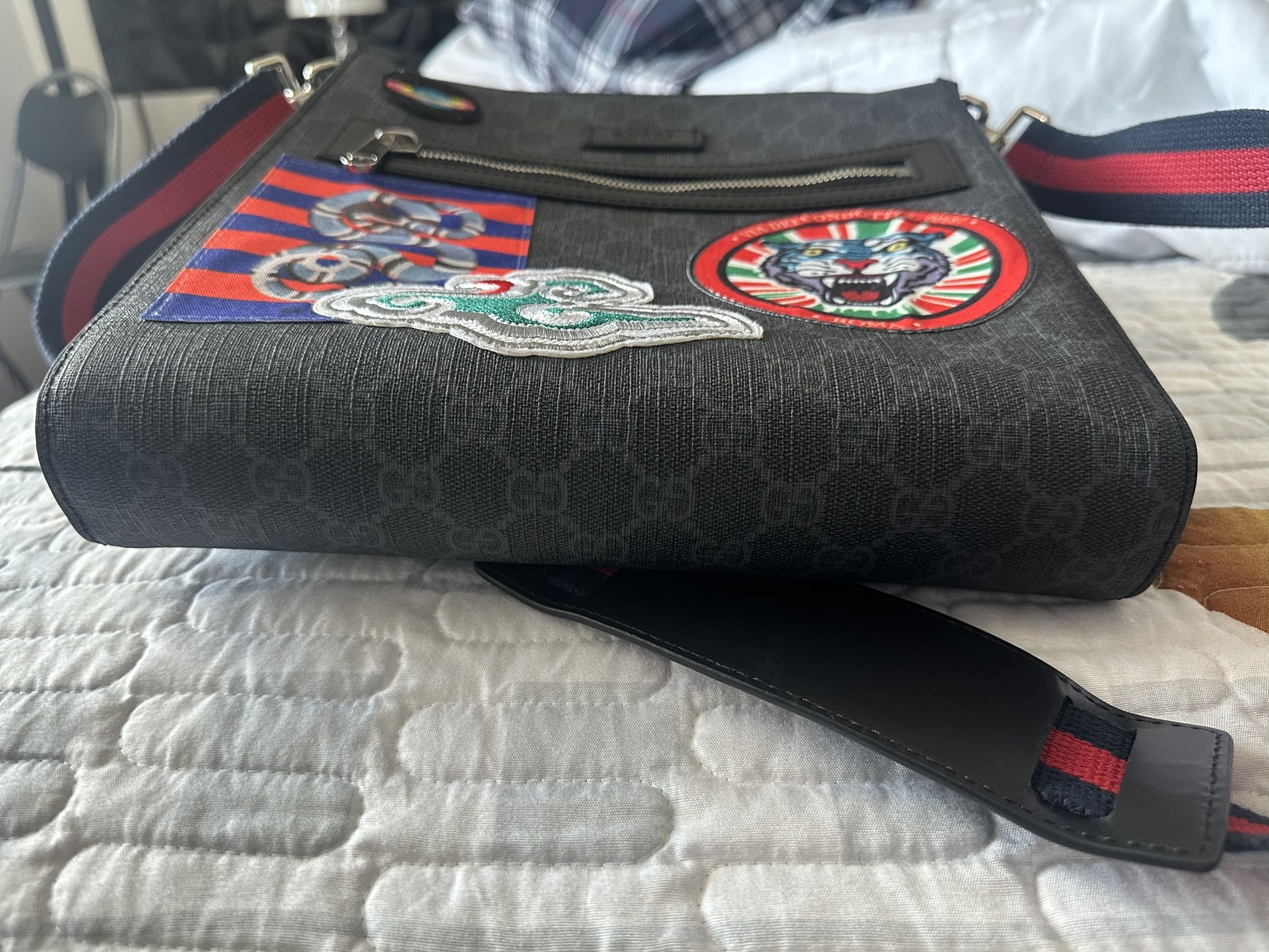 Real Gucci Messenger bag