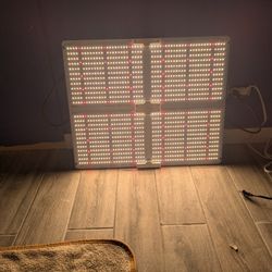 Spider Farmer 450W LED Grow Light