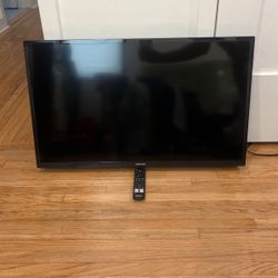 Television. 32inch Toshiba Smart TV & Smart Remote 