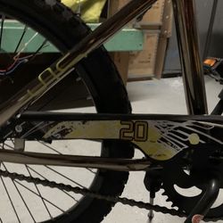 Mantis Krome Youth Bike