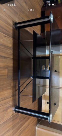 Entertainment center