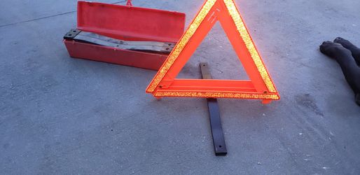 emergency triangle