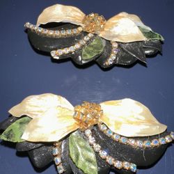 Vintage ELAFCO Magnetic Earrings – 1950s Floral Rhinestone Design 